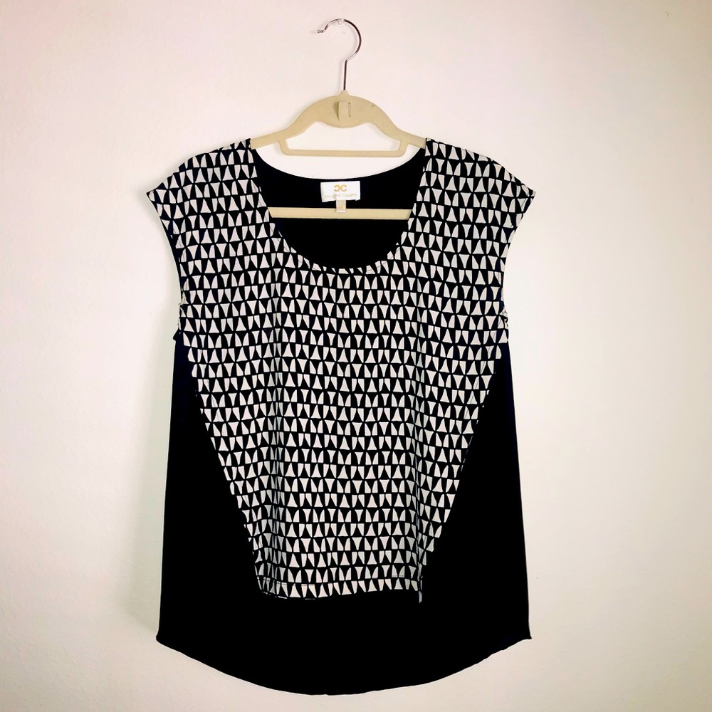 Black/White Collective Concepts Sleeveless Blouse